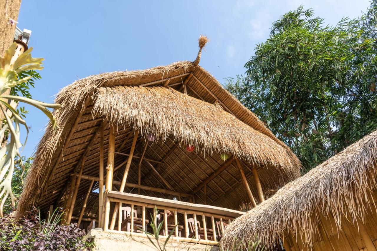 Bali Bamboo Jungle Huts And Hostel Tampaksiring Exteriör bild